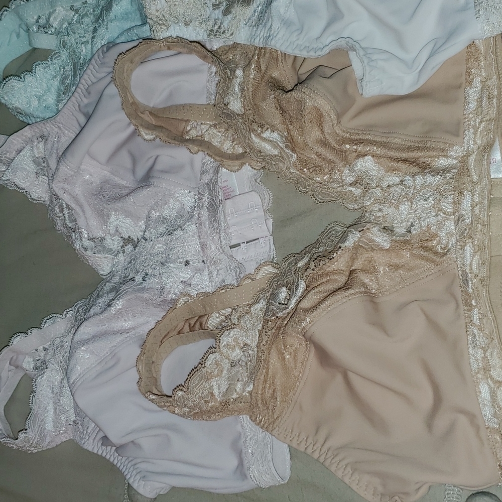 Set of 6 bras